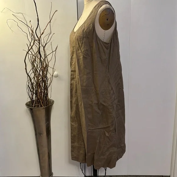 J Jill Linen sleeveless scoop neck tan midi dress with pockets - Picture 3 of 7